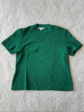 St. John Kelly Green Short Sleeve Knit Top